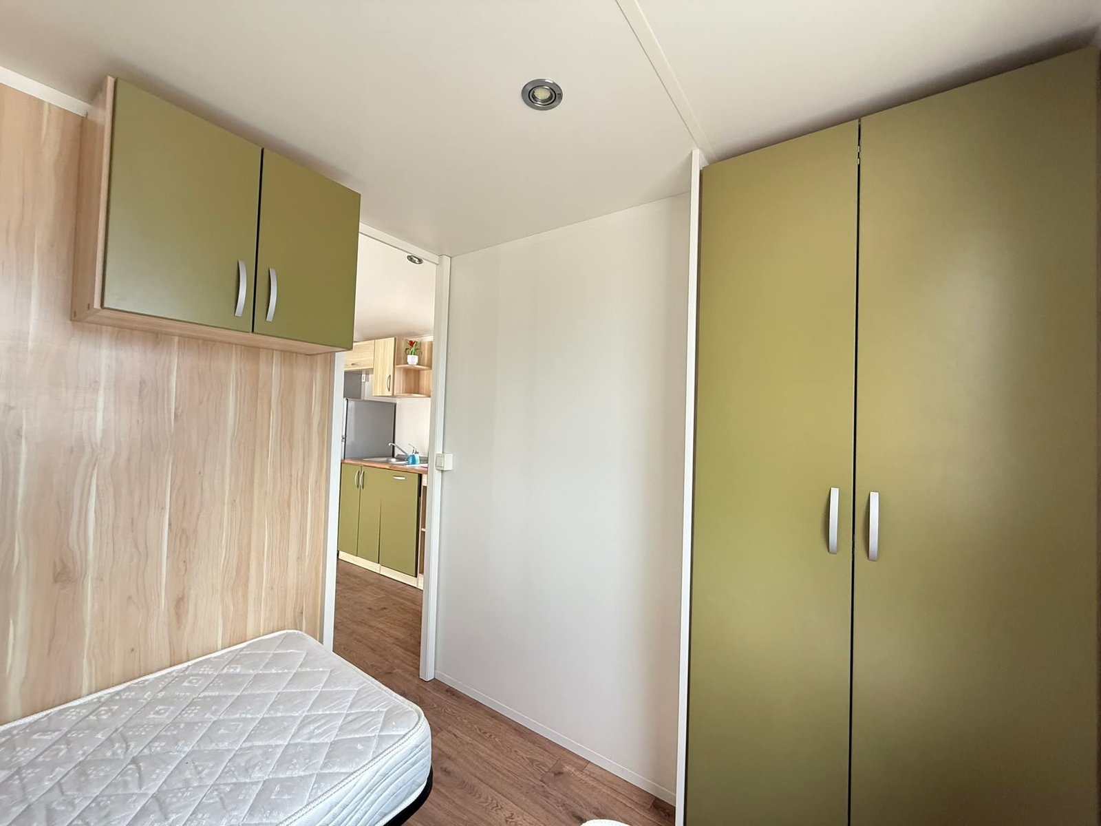 MOBILE HOME un Roller unique et hautement équipée – Image 15