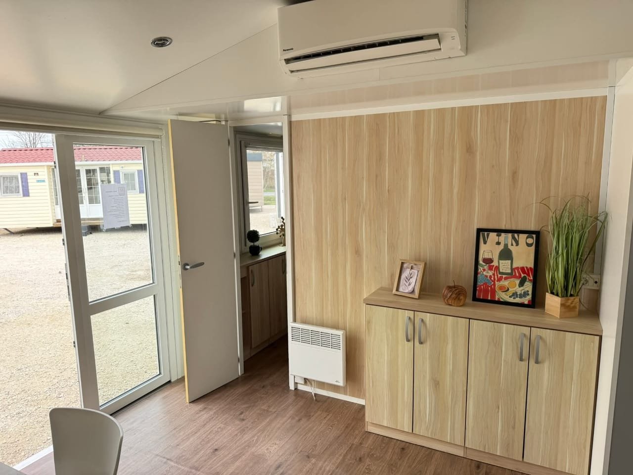 MOBILE HOME un Roller unique et hautement équipée – Image 3